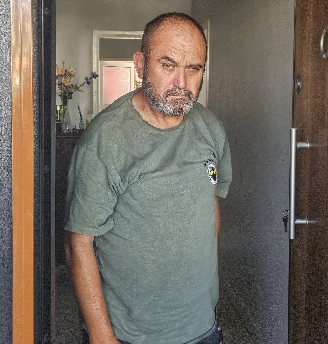 sadeceezee's tweet photo. Sabaha şöyle uyandık https://t.co/vfpCMYKIhv