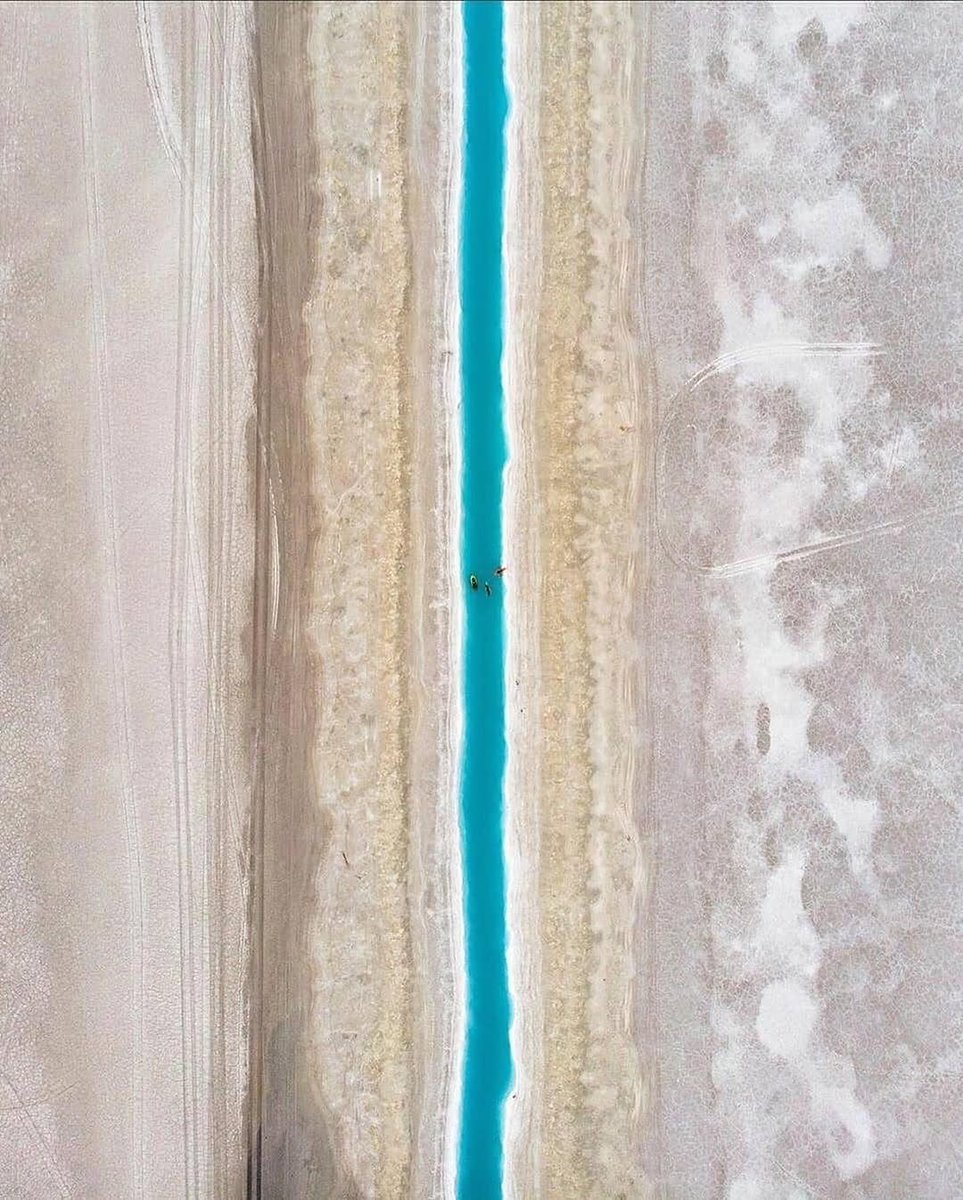 MarkDaviszevf's tweet photo. @mattcnewey Experience the surreal beauty of the Bonneville Salt Flats, stretching across 30, 000 acres along the Utah-Nevada border, a must-see stop on I-80 https://t.co/LzrL13kB9L