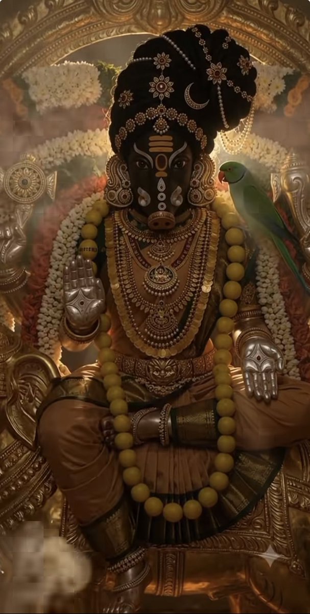 Jayalko1's tweet photo. Meenakshi Amman alankar to Sri Varahi Amma🦜 https://t.co/8ijLwlZdES