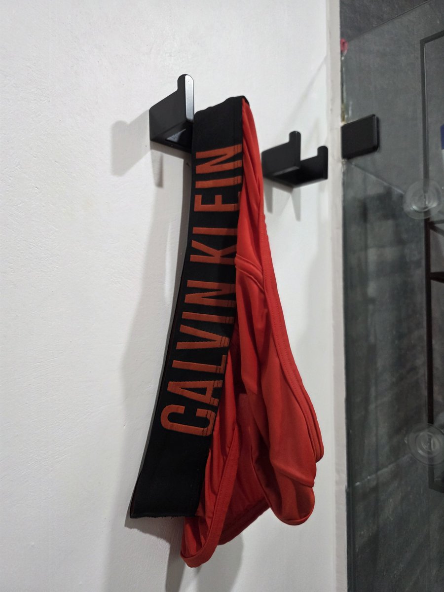 chrisextin's tweet photo. Should I take them? 😈 https://t.co/EyvVeQ3D9r