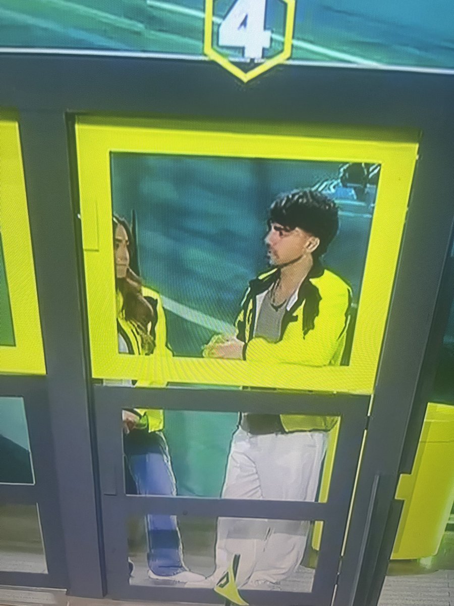 thenominations's tweet photo. Con tu permiso Gali, pero lo voy a shippear 

 #LaCasaDeLosFamososMx https://t.co/RTH3BQsTsf