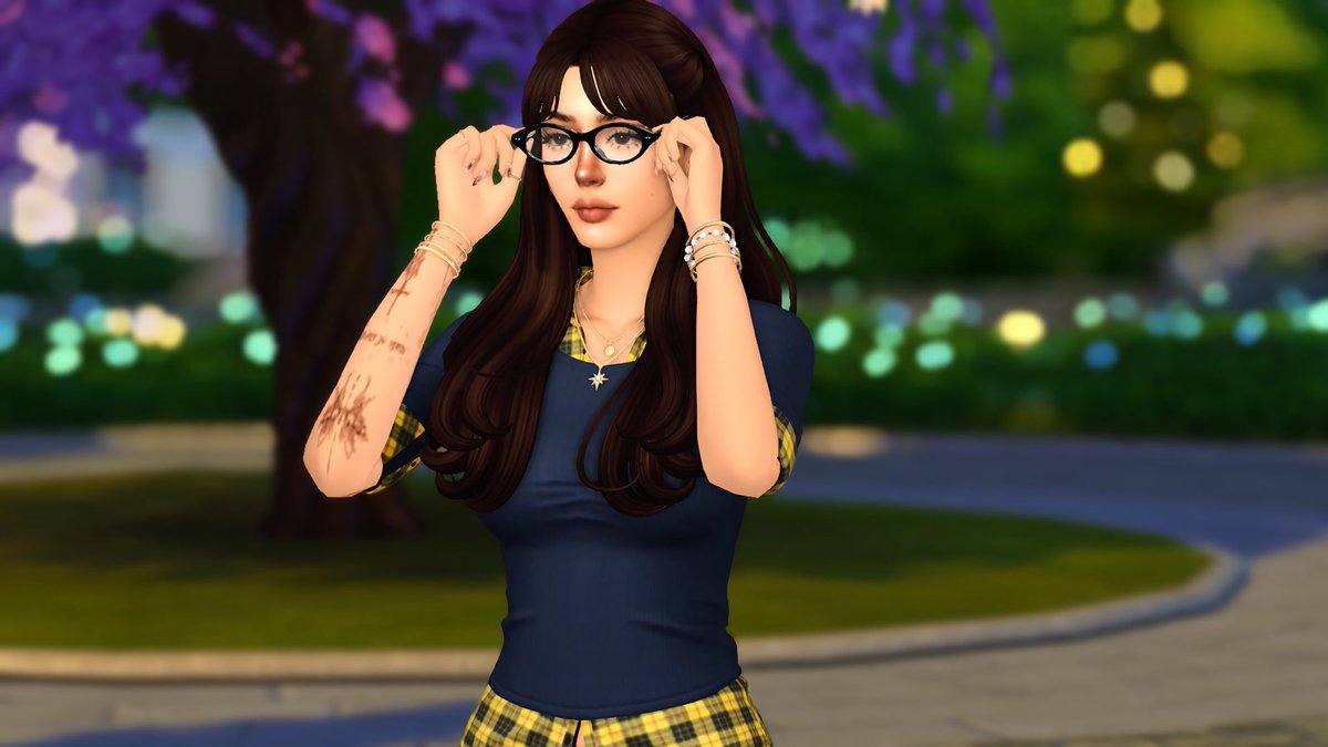 Sleepysimss's tweet photo. newest britechester student go dragons! 📚 #sims4 #TheSims4 https://t.co/IF7M4bLs93