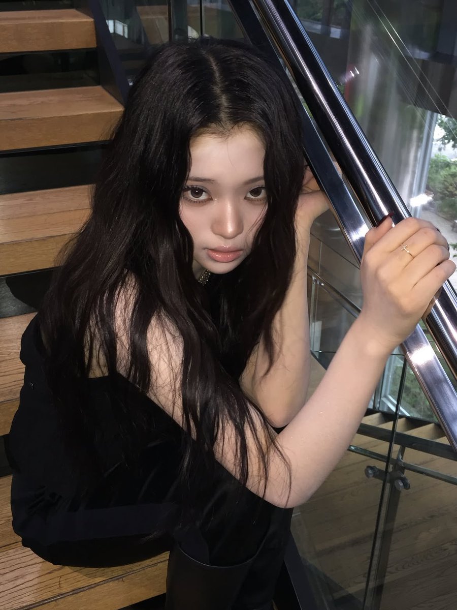 Kang tweet media