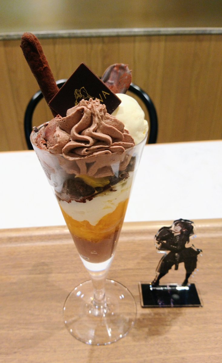 ffc0cbremi's tweet photo. チョコレートとカカオフルーツのパフェ🍫 https://t.co/0HGRtWGNlb