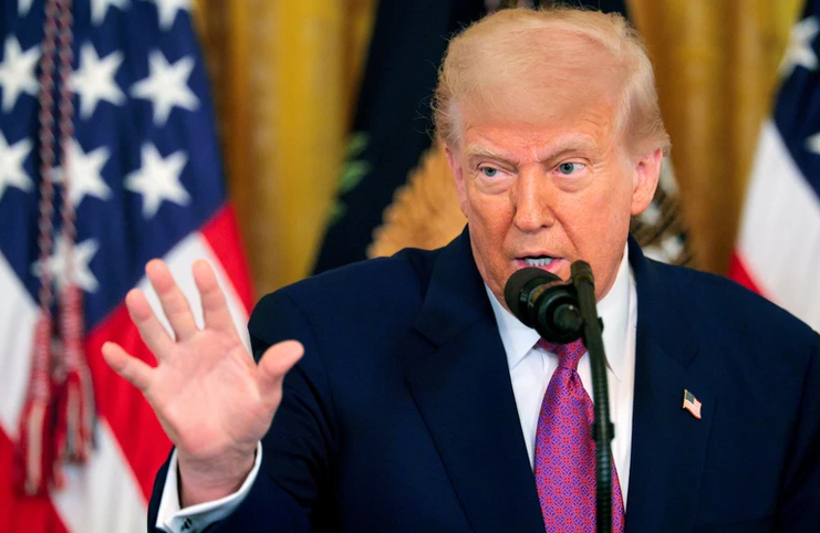 srbija_eu's tweet photo. US President Donald Trump has promised to personally ask Kremlin  ruler Vladimir Putin whether Russia is passing satellite images of  American bases in the Middle East to Iran for possible attacks #news #russia #putin #trump #iran https://t.co/EmRI9KOLLh