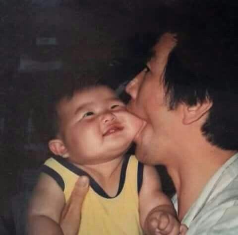 nonglukpongg's tweet photo. ป้ารู้ว่าป้าไม่มีสิทธิ์ ป้าฝากลูกเติ้มสักสวบได้มั้ยลูก @.TLE_mtm https://t.co/nE74SIGGkG