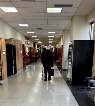 EstevezMayayo's tweet photo. Qué les parecen estas fotos @saizelma @corujoborja @gpsoecongreso @sanchezcadtejon? Compañeros q trabajan hasta morir porque tienen pensiones de 300€ #LosMayoresPrimero #PasarelaInsuficiente #PasarelaPrecaria #J2NoSeRinde 🐝🐝🐝 https://t.co/MjD4wBtYOM