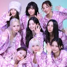 kiwujoshi's tweet photo. petition for twice to make the gfin season 2 anime opening https://t.co/PbEDzfE6hM