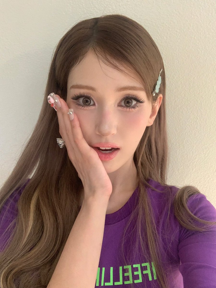 angduck2's tweet photo. 2606728
#전소미 https://t.co/4QKBD6FT7A