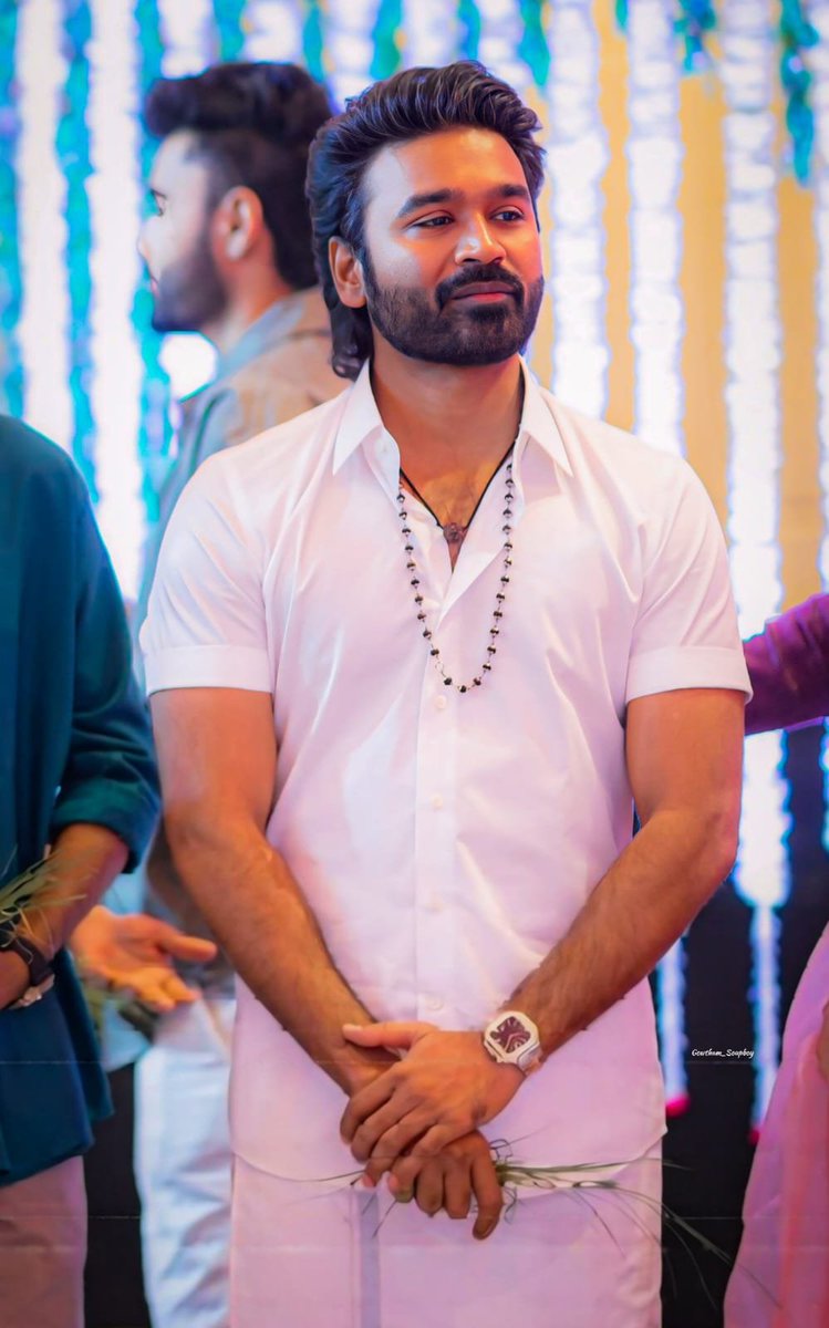 Lijo_z's tweet photo. A true performer. A true inspiration. Happy Birthday, @dhanushkraja ❤️

 Wishing you endless success and many more memorable films. ❤️🎉

#HappyBirthdayDhanush #HBDDhanush  #OM #D55 https://t.co/0saaEyHapO