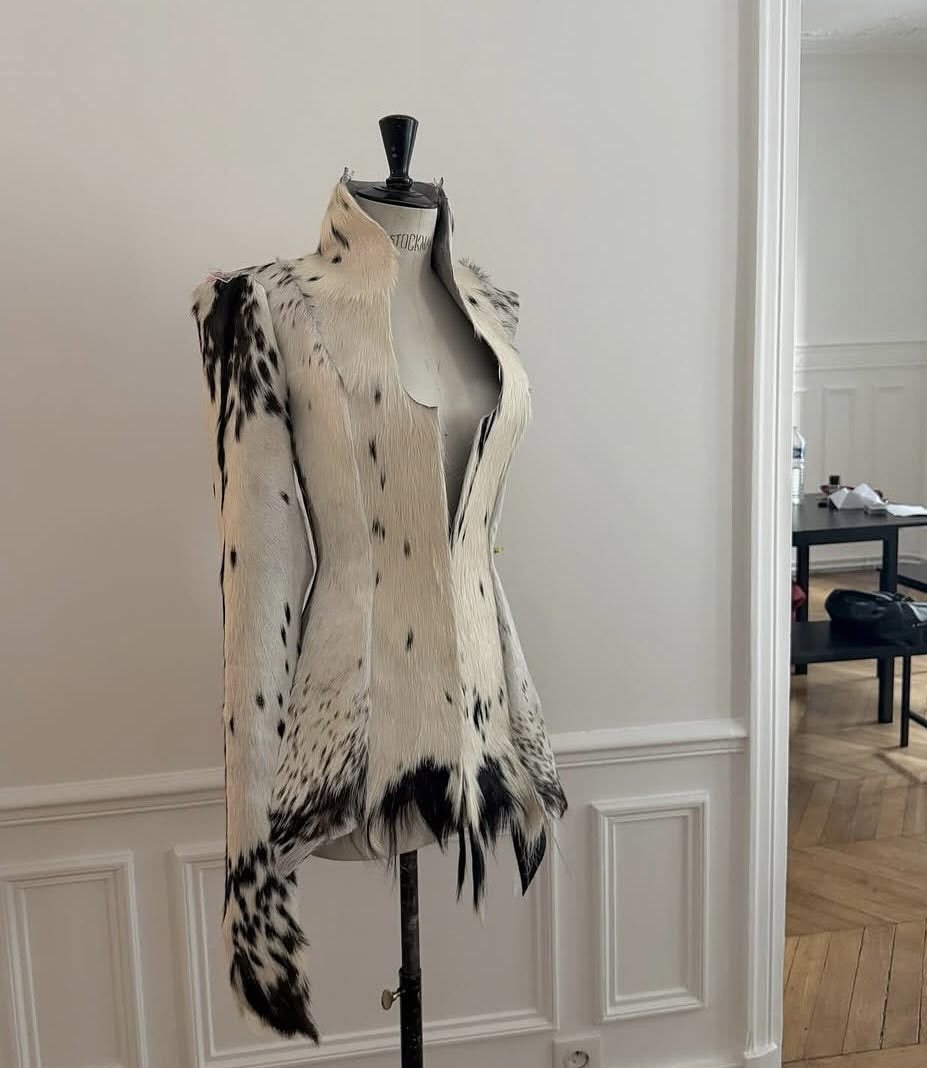 onetruelave's tweet photo. statement tailoring https://t.co/hHbLxHcq8J
