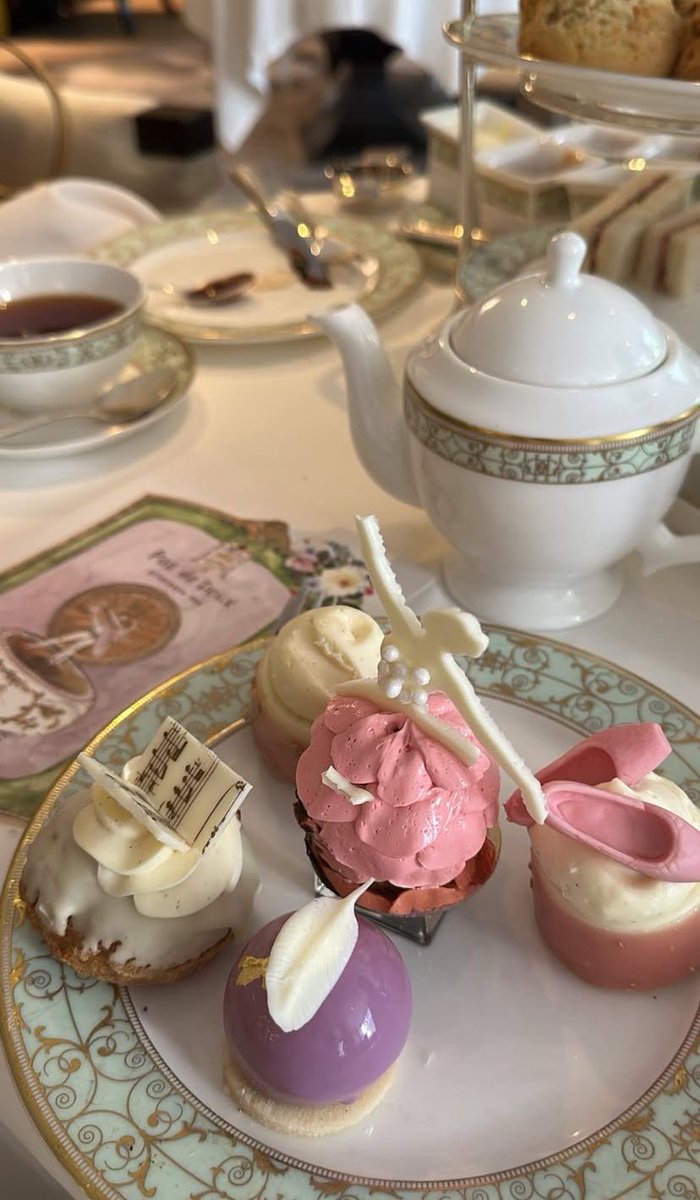 CakeAndCashmere's tweet photo. https://t.co/4xJ0TKb3fo