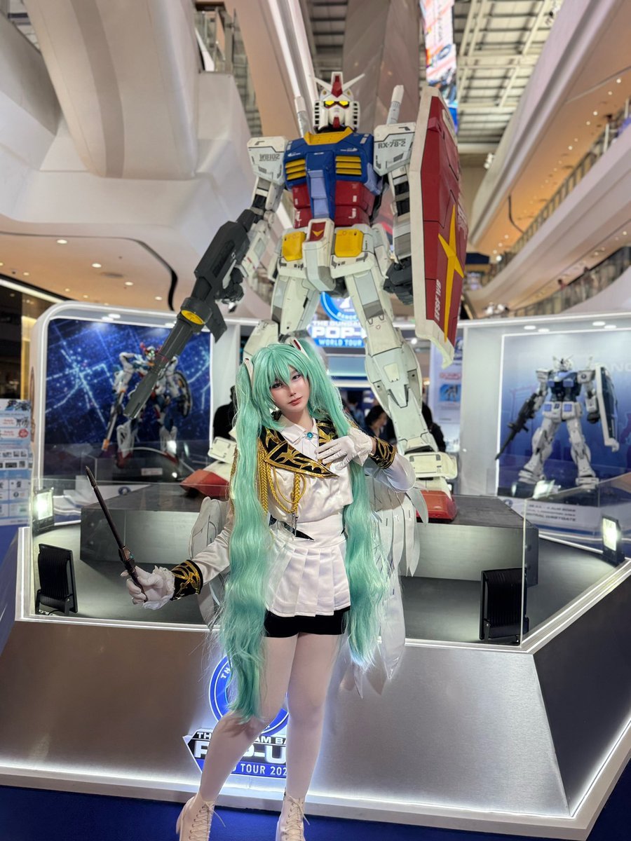 chali_pasta's tweet photo. Wing Gundam Zero EW MIKU ! มิคุกันดั้มวิงครบรอบ 45 ปี พร้อมปฏิบัติภารกิจ ! 🤍☆彡🪽
ชาลิมาวันเดียวเท่านั้นนะคับ !
✦✧*:.◦°*°◦✦◦°*°◦.:*✧✦
#Dreamtoy #Bandai #GUNDAMBASEWORLDTOUR #Gundam
#Gunpla #CentralWestgate #กันดั้ม #เซ็นทรัลเวสต์เกต #HatsuneMiku #Miku #初音ミク https://t.co/VutYAFmEgG