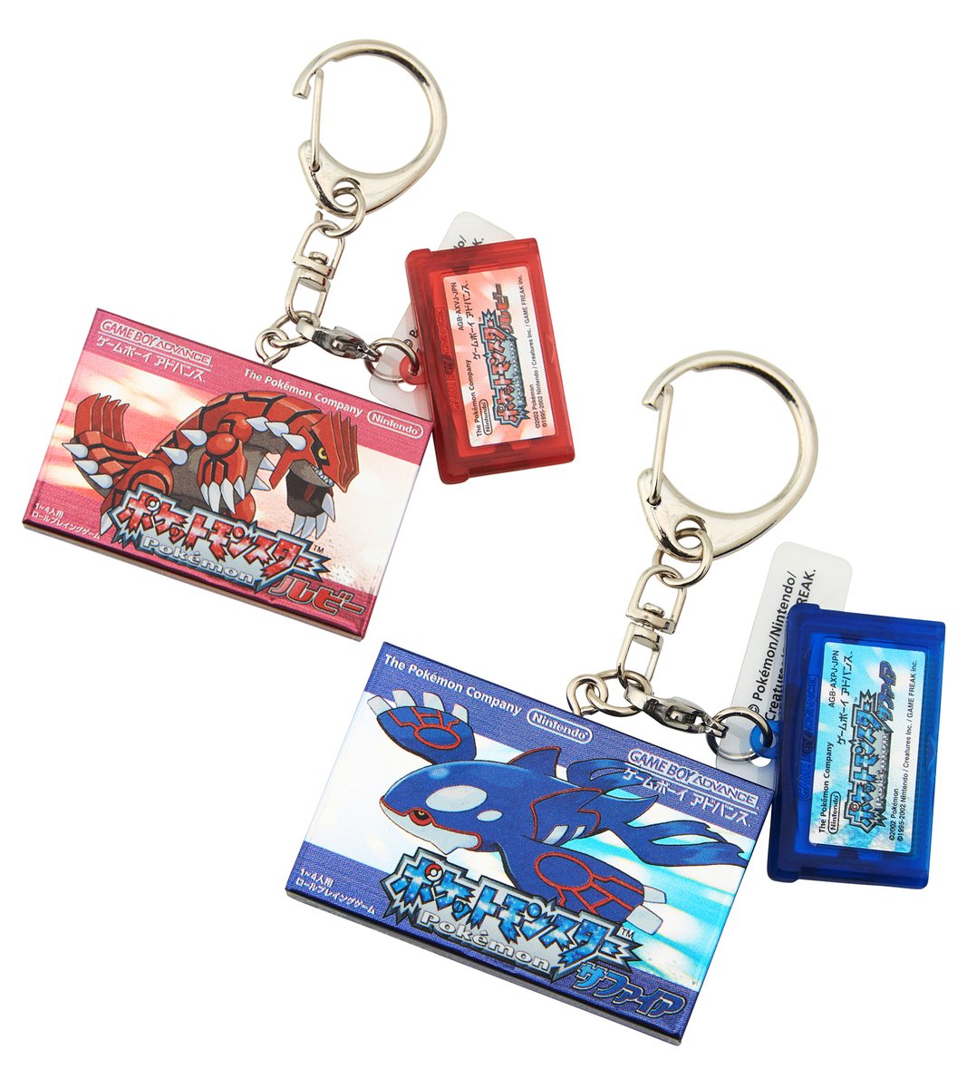 oricon_anime_'s tweet photo. 「ポケモン」即完売の人気商品
歴代パッケージ再現グッズが受注販売

転売ヤーから買わないで
本日から順次受注受付スタート【詳細】
https://t.co/q2CqDa2Hmg

※パッケージTシャツ in ポーチのみ再販売 https://t.co/y8eqI4PanD