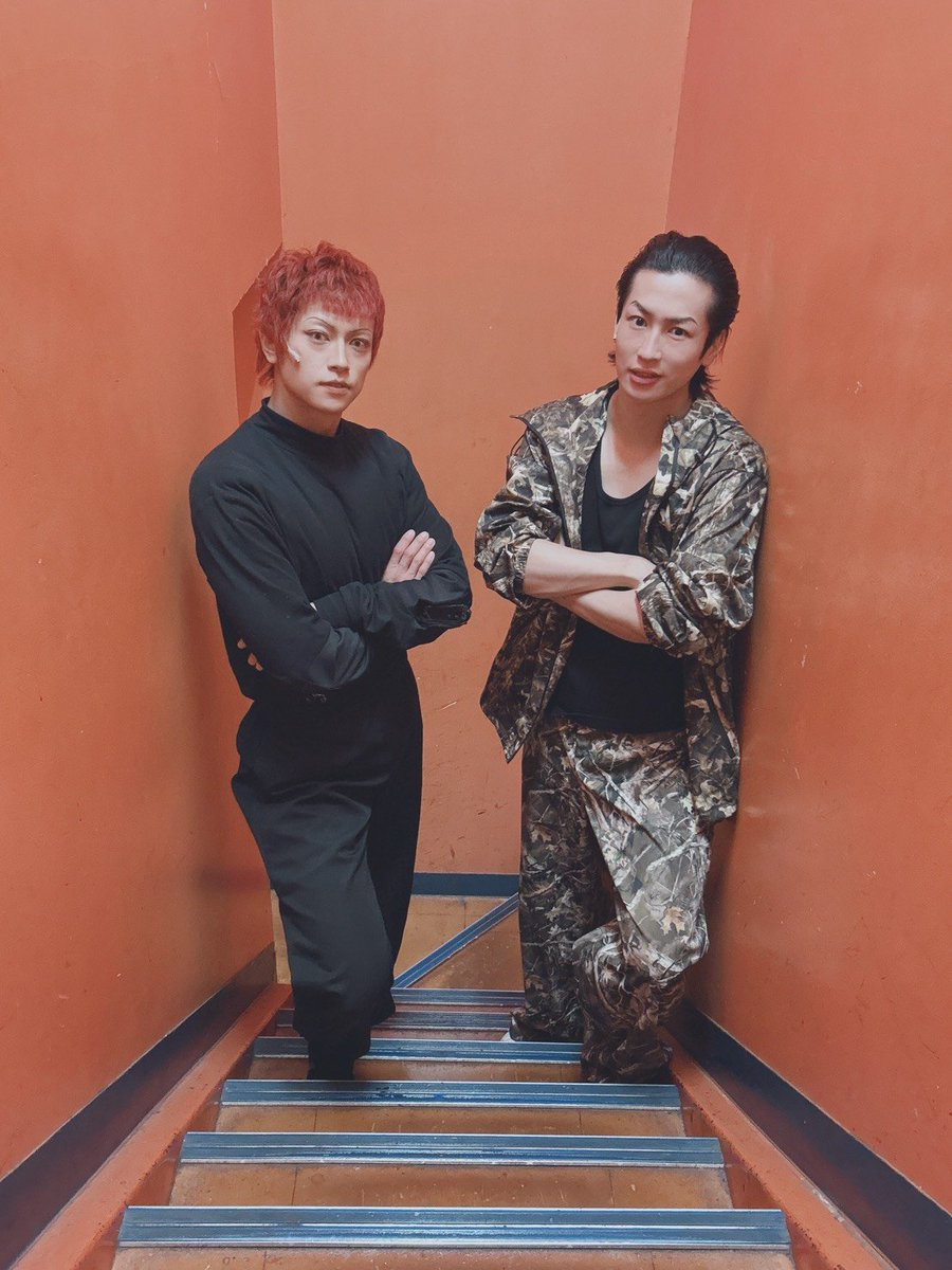 ken_voice_drama's tweet photo. 9公演目終了いたしました。
ご来場誠にありがとうございます😌

残すところ1公演…カーテンコールを迎えるまで、油断せず戦います。

ご来場心よりお待ちしております🔥

#刃牙ステ https://t.co/ghCda8izVq