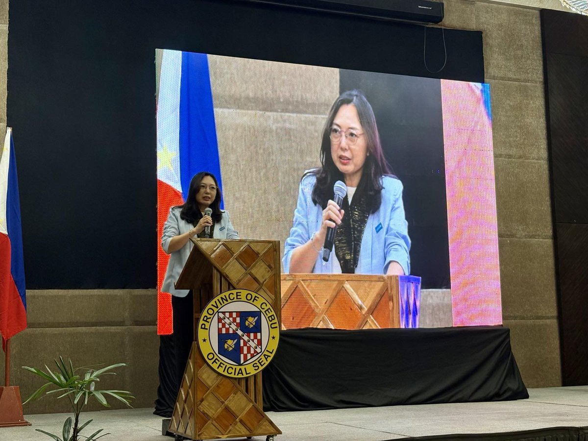 Kim_UNICEF's tweet photo. When a child experiences harm, response should never depend on chance. The Revised CANE+D Protocol strengthens coordinated, survivor-centered, and child-sensitive case management. Proud to support this effort with @DOJPHofficial, @dswdserves, @CWC_govph, @CRNPhilippines https://t.co/eB7uPYwkBz