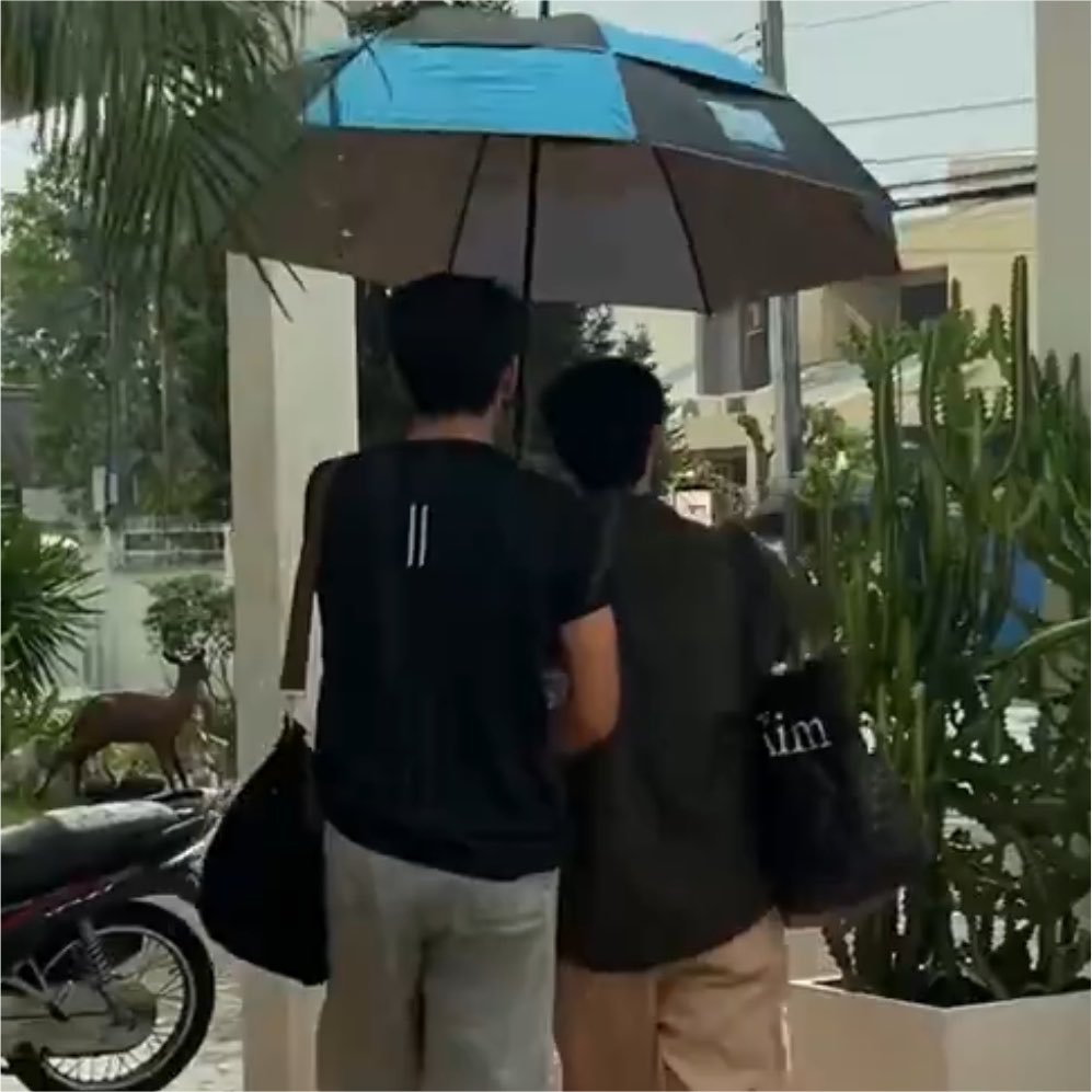 jnwithpp's tweet photo. น้องเพิร์ลคือตัวอย่างที่ดีของประโยค

“รักสิ่งใด ให้ใจเย็นกับสิ่งนั้น” มากกก คนที่ใจเย็นกับจิ๋วหลิวที่สุดในโลก ธงเขียวดูแลดีสุด ๆ 🫶🏻✨🐶 https://t.co/g58ElvXMSR