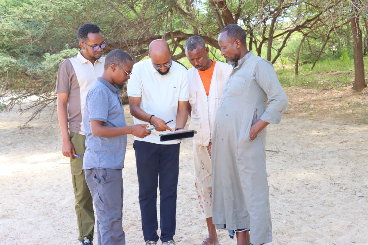 DeeqOsman4's tweet photo. Rural water infrastructure is essential for improving rural livelihoods and supporting economic development by providing reliable access to water for domestic use, livestock, agriculture. It enhances resilience, improves health outcomes, and contributes to sustainable rural dev't https://t.co/geTBUmSQNW
