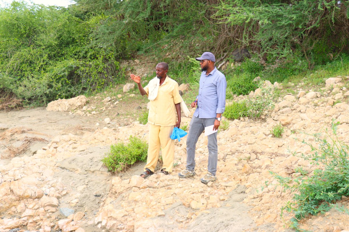 DeeqOsman4's tweet photo. Rural water infrastructure is essential for improving rural livelihoods and supporting economic development by providing reliable access to water for domestic use, livestock, agriculture. It enhances resilience, improves health outcomes, and contributes to sustainable rural dev't https://t.co/geTBUmSQNW