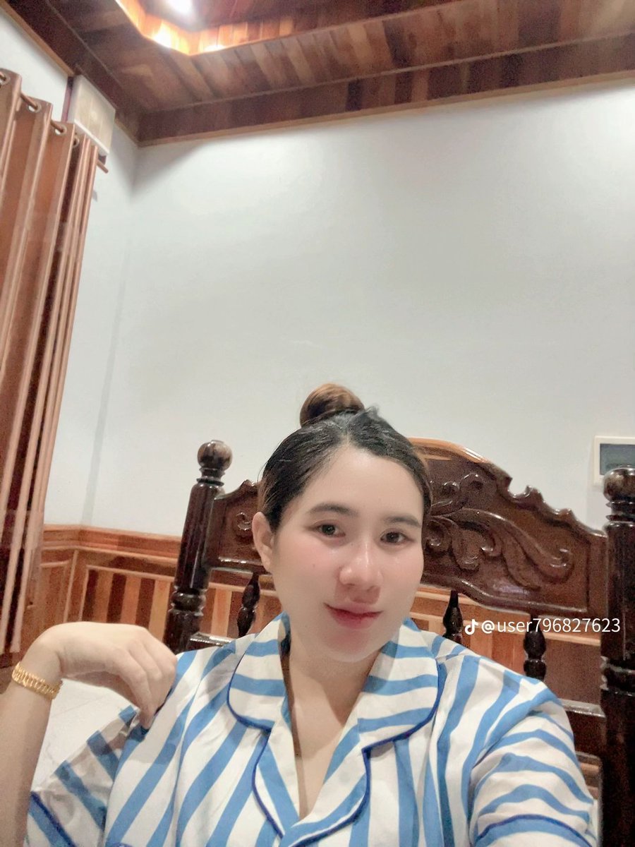 luo_teng18403's tweet photo. ຍີ່ມງາມ ເດ່ ຂາວໆ https://t.co/ZzI5q9LP3N