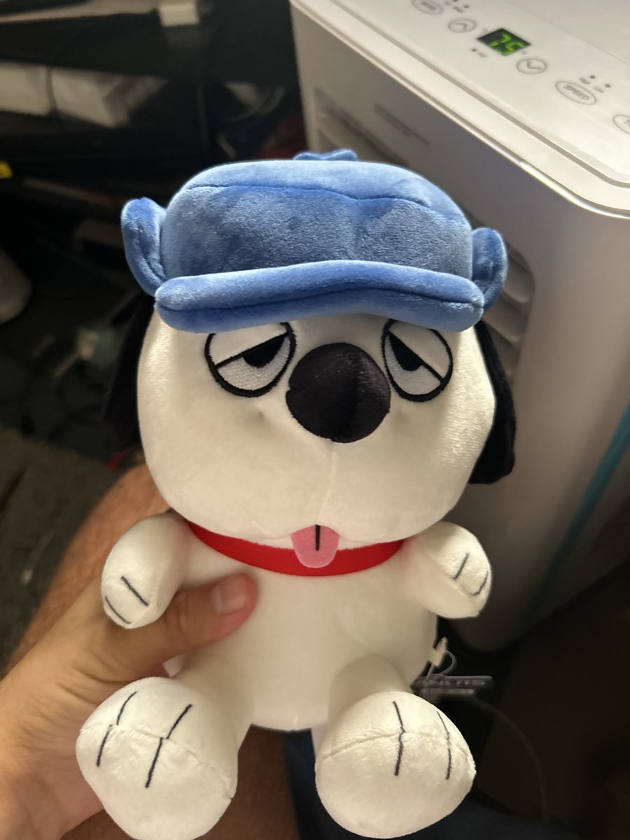 returnmymindto's tweet photo. breaking into my bf’s house to steal Olaf https://t.co/vcVsNWJVHu