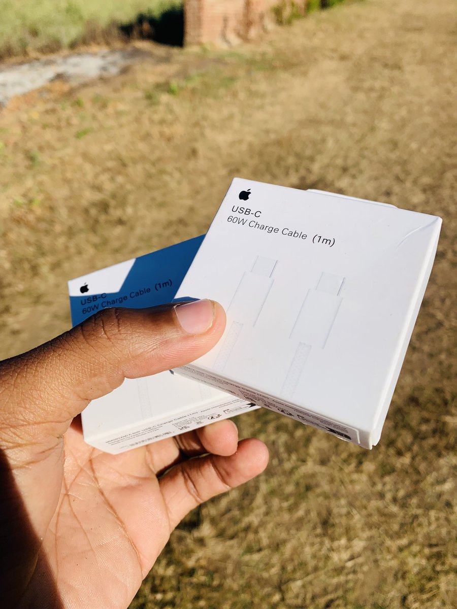 kwikhq's tweet photo. Apple C to C Cables(Original)
K17000

Blanytre 
0886109571
DM https://t.co/GdrHrYAyzy