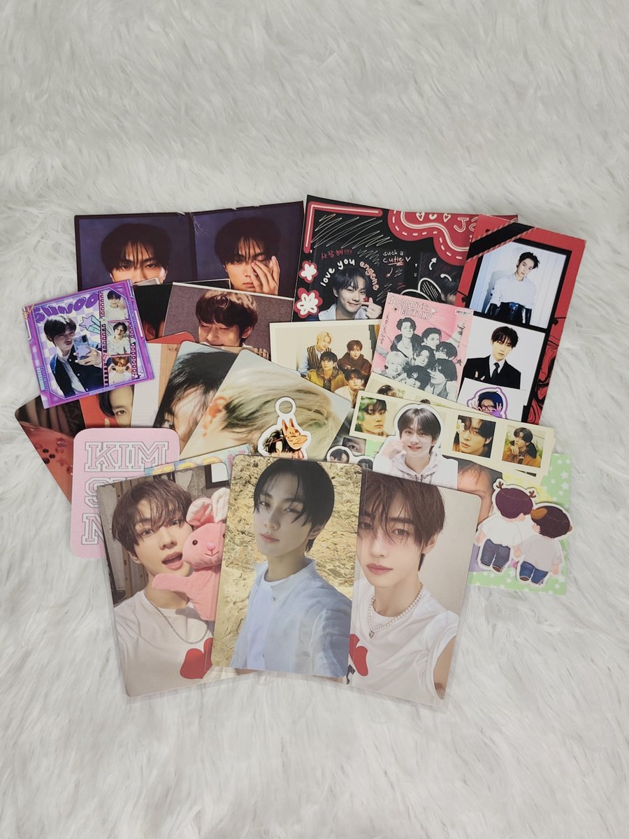bibil_EN's tweet photo. YEYYYYY !!! my prio came home todayyyyyy !

 thank you so muchie @kungyaz_wyizhan for a very smooth transaction! super daming freebies omg 🥹🥹🥹 https://t.co/t1YeAg2TKe