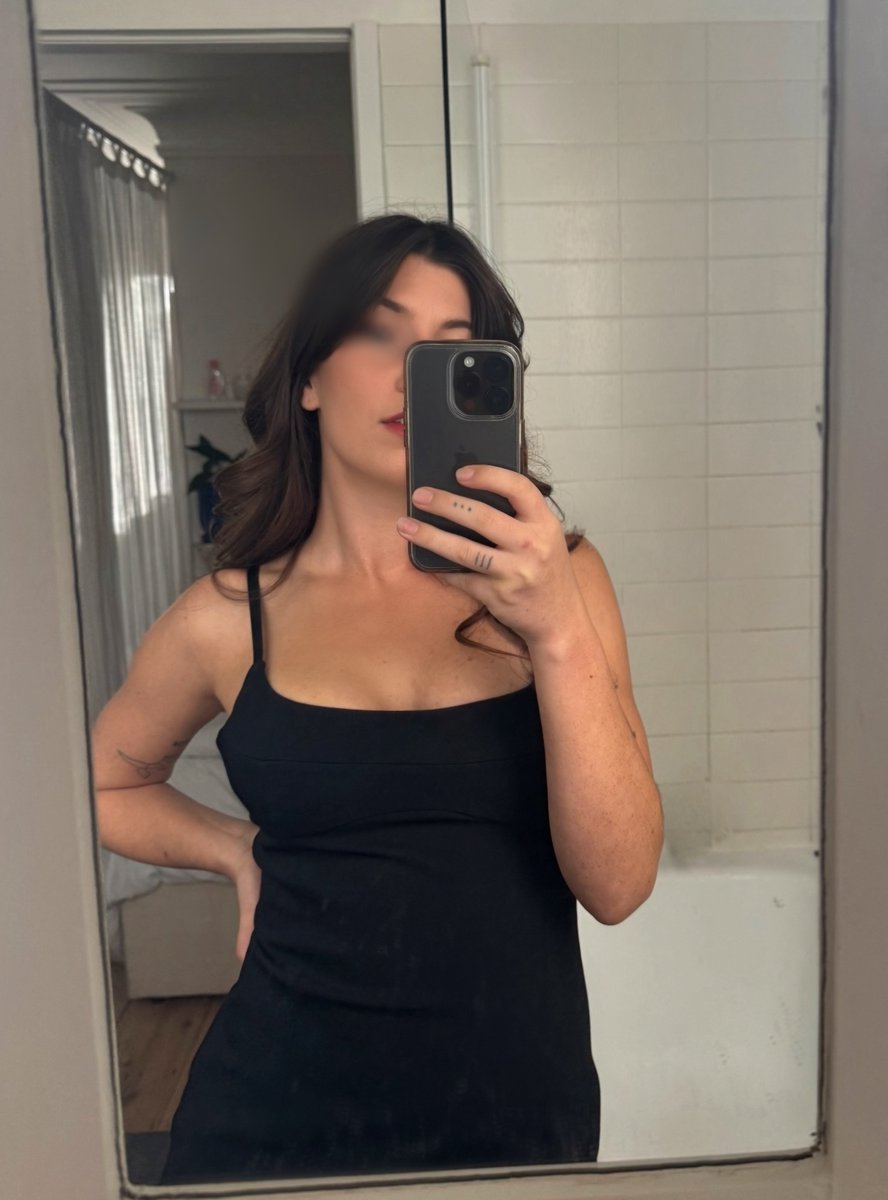 https_mielgirl's tweet photo. Inaugural bathroom selfie to bless your day https://t.co/pwOybBJ9Oh