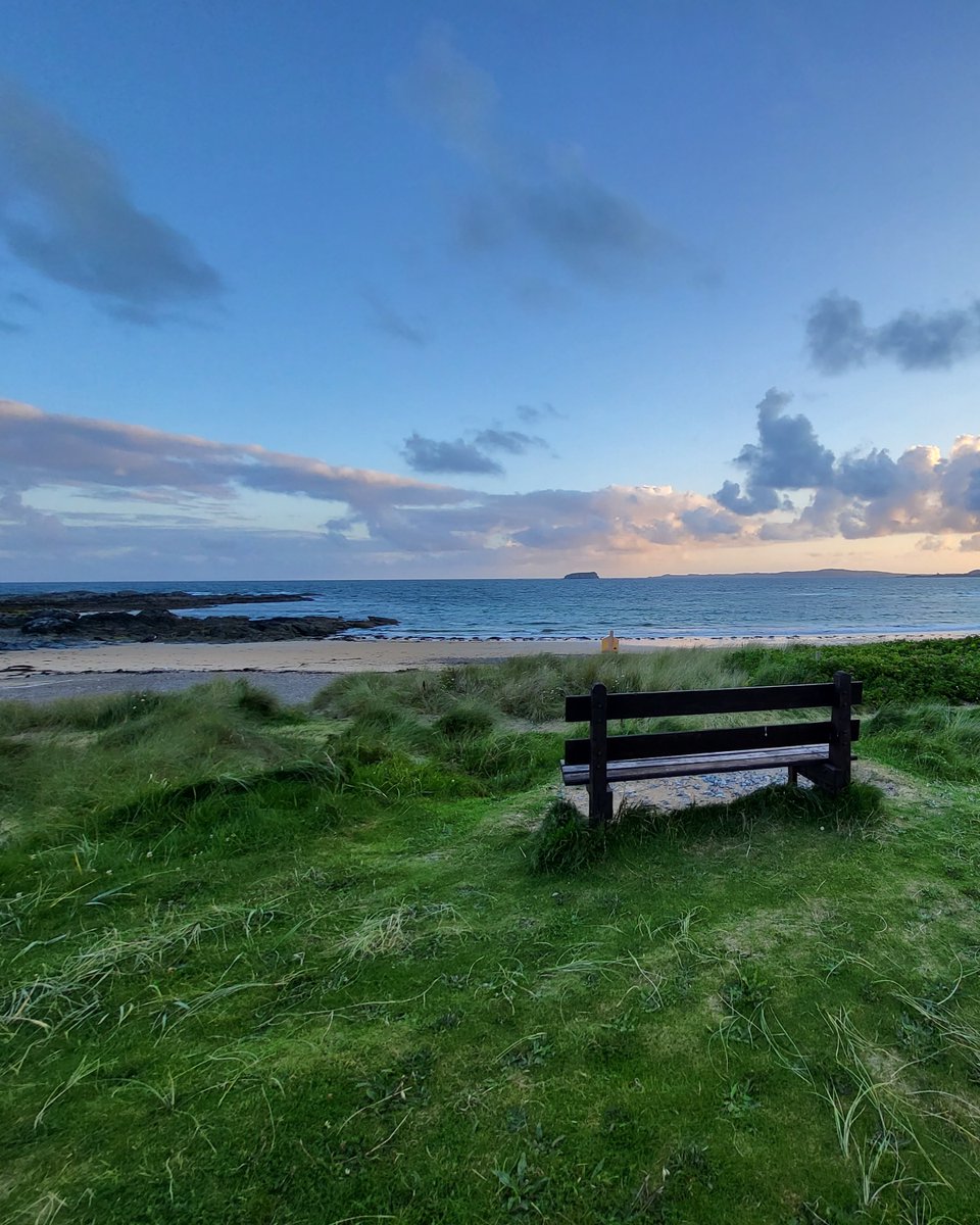 inishview's tweet photo. A beautiful evening at Pollan Bay, Donegal. https://t.co/KS16oqWleD