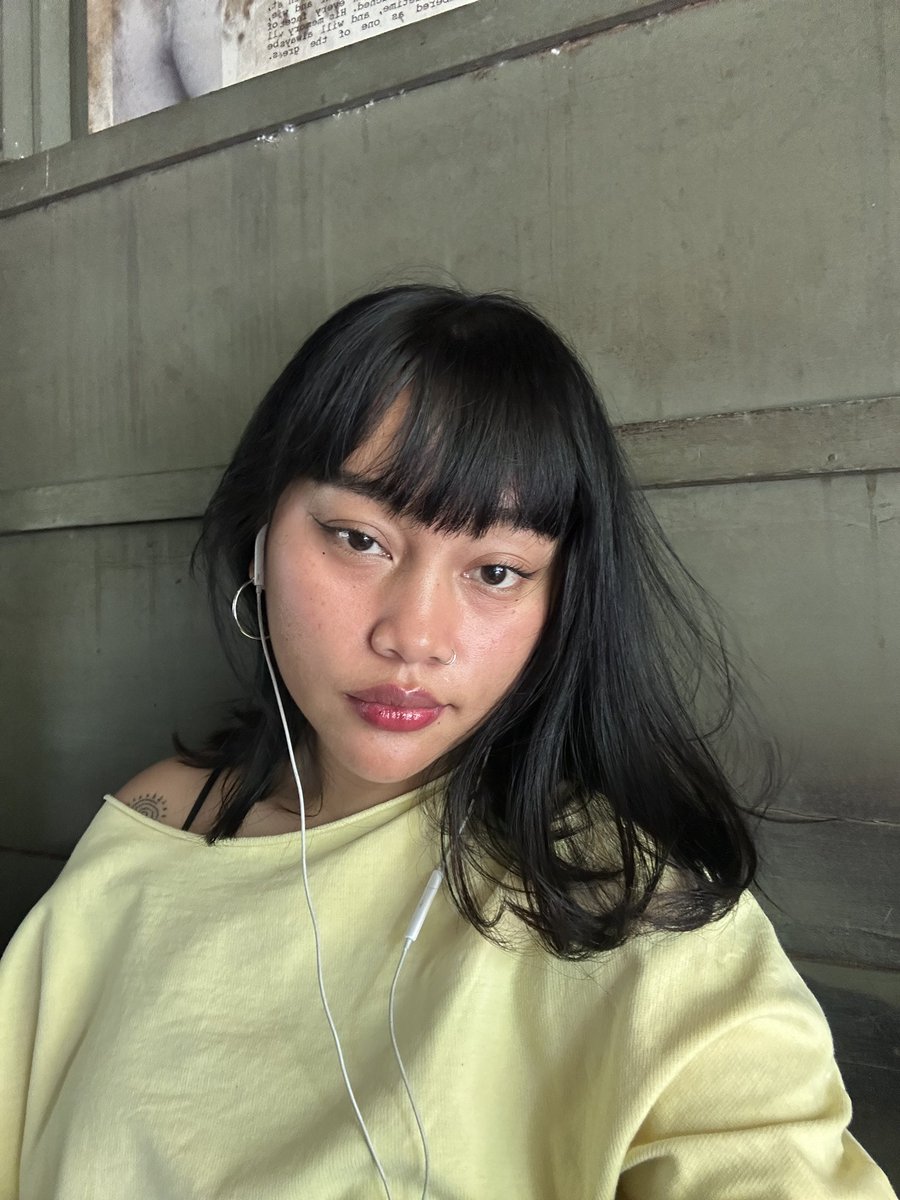 youdehl's tweet photo. kuning 🍋 https://t.co/xe88SKO6u4