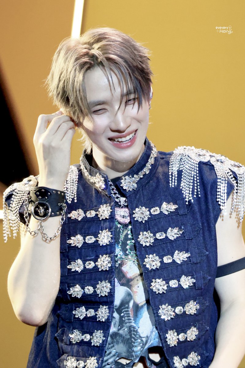 Eveveryou_'s tweet photo. (˶˃ ᵕ ˂˶)🌤️ my sunshine🌻🦋⊹ ࣪ ˖ https://t.co/bBd4AKvei2