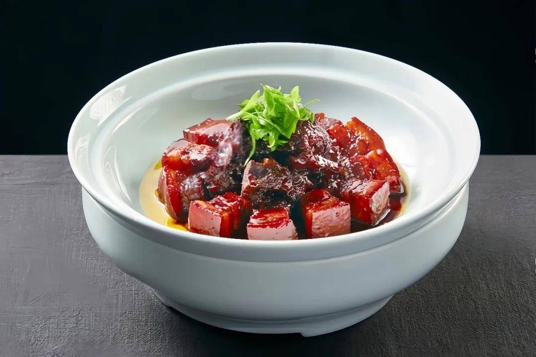 iwiwrnej's tweet photo. 刚出锅的糖醋排骨，咬下去的糖醋汁直接在嘴里爆汁，连骨头都想嗦干净！ https://t.co/KxXQNLx6o9