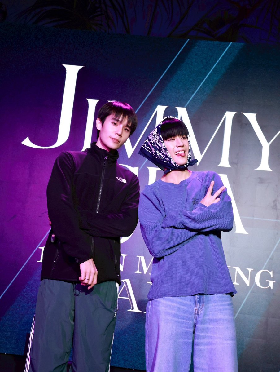 May_Dahae's tweet photo. ม่วงหล่อมากคับ💜 https://t.co/pKrl0UwlDT