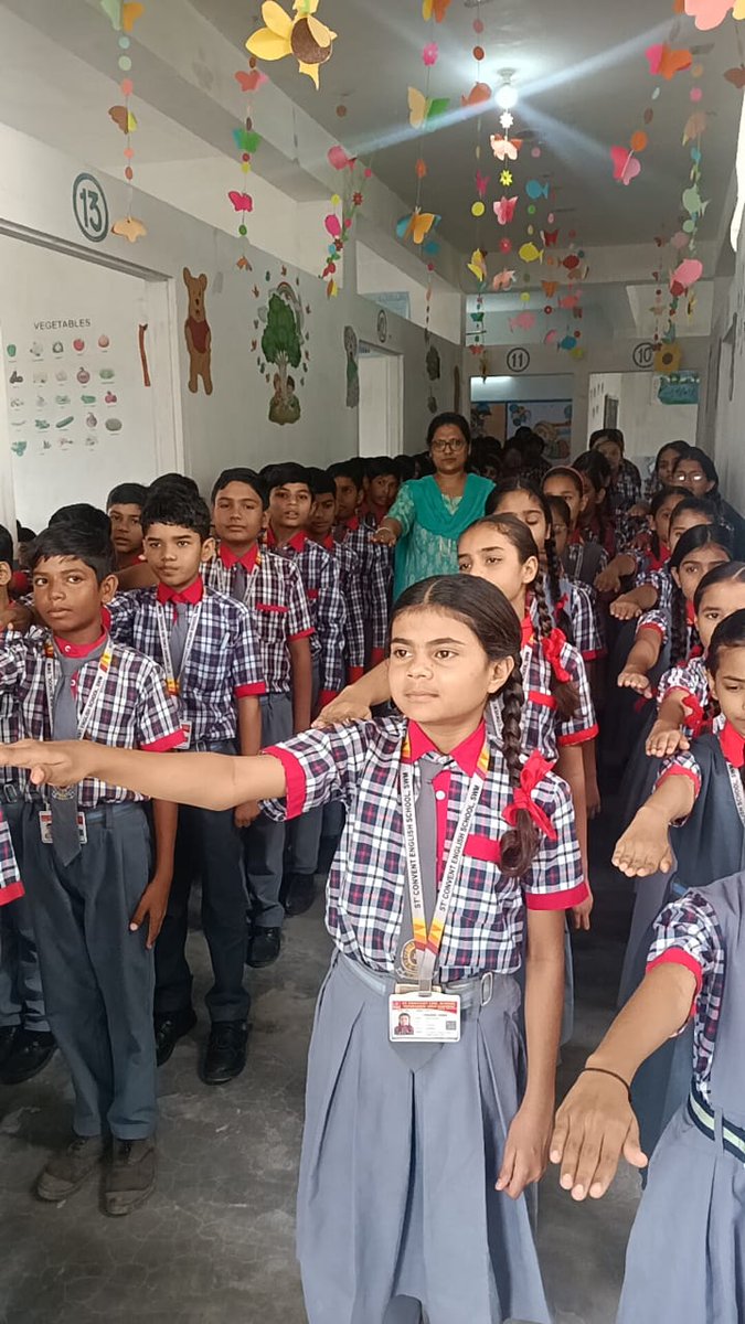 rgrmnh's tweet photo. RGRMNH, SWM, organized a Pledge under the #CatchTheRain Campaign on 27 July 2026 at St. Convent English Sec. School, Sawai Madhopur. Around 370 students and teachers participated, pledging to conserve water and adopt a sustainable, eco-friendly lifestyle. #MissionLiFE #JalSanchay https://t.co/WmmO7tL9ki