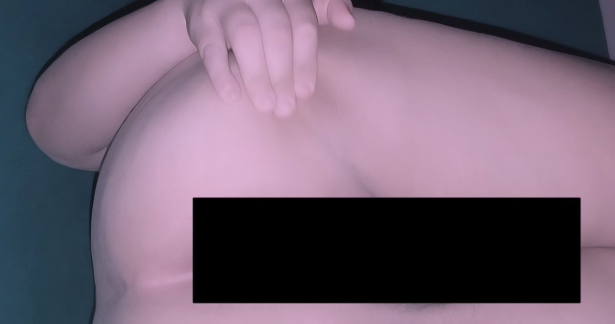 cwooiee's tweet photo. Hola bebé, ¿Quieres verla sin la censura? 🤭 🔥💲 Pregunta al privado. 

❗ Además de esa foto, dos videítos y una fotito extra de regalo. ❤️ https://t.co/TUdUK7BgPA