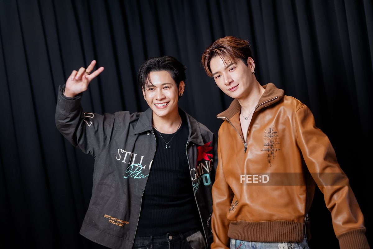 feed_4_future's tweet photo. หนังสือที่ถูกเขียนขึ้นได้อย่างสมบูรณ์แบบ ทั้งด้านความสัมพันธ์ มิตรภาพ และทุกเรื่องราวตลอดบนเส้นทาง 10 ปี ของ "คริส พีรวัส" และ "สิงโต ปราชญา"
.
แฟนๆ สามารถติดตามสัมภาษณ์ของ 'คริส-สิงโต' ได้พรุ่งนี้ (29 ก.ค. 69) เวลา 18.00 น. ทาง FEED
.
ภาพทั้งหมด: https://t.co/M0tqPFoaw9
.
#FEEDxคริสสิงโต
#KristSingto #คริสสิงโต