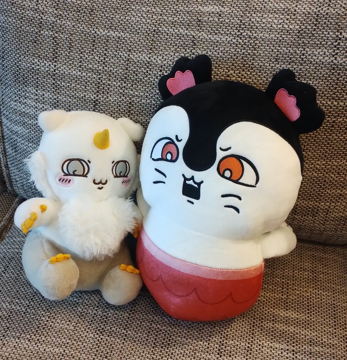 KK_A350's tweet photo. 討伐対象ばかり好きでクレーンゲームでセイレーン取ってきた✌️ https://t.co/mcqe4AGart