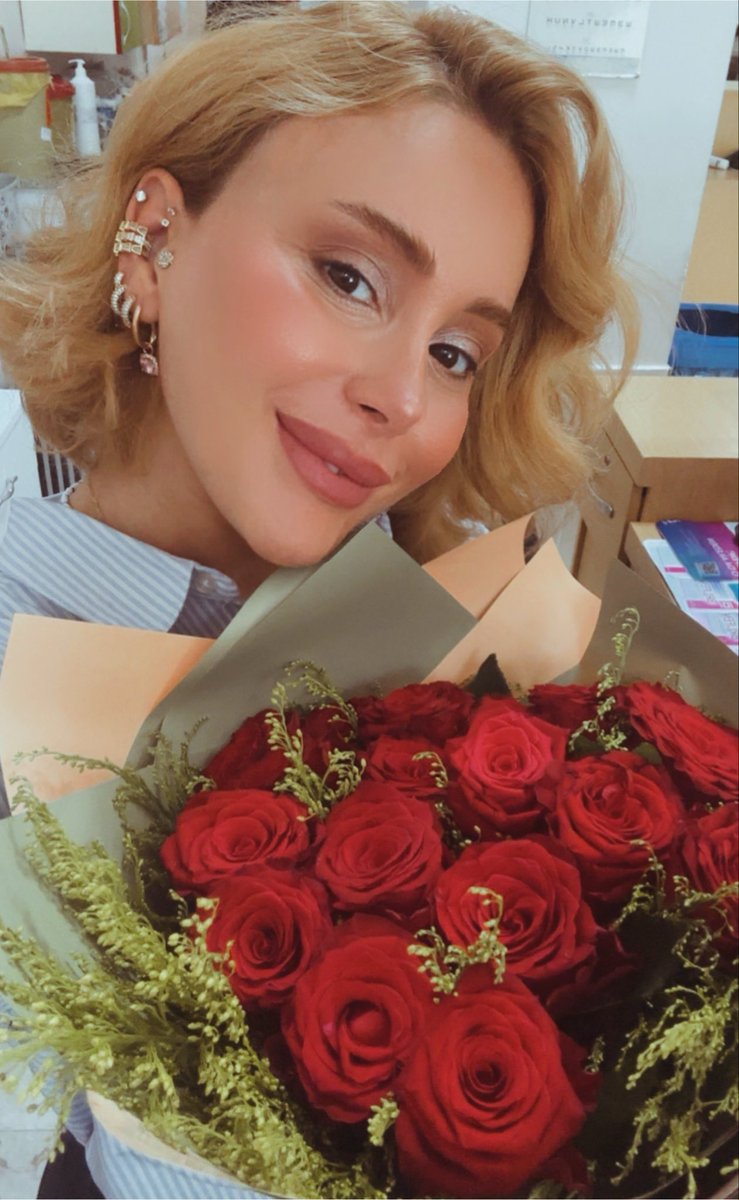 bhrdmrrr's tweet photo. Kırmızı güllendik🌹 https://t.co/uot22Q7dU5