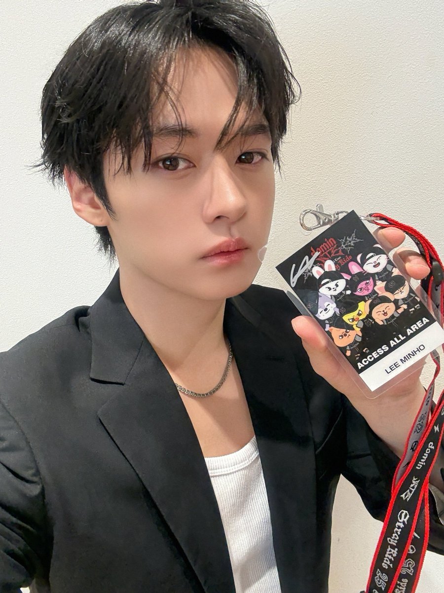 リノ 리노 Lee Know 直筆サイン us限定 DOIT 📸 | 270726 Foto de Lee Know con el 