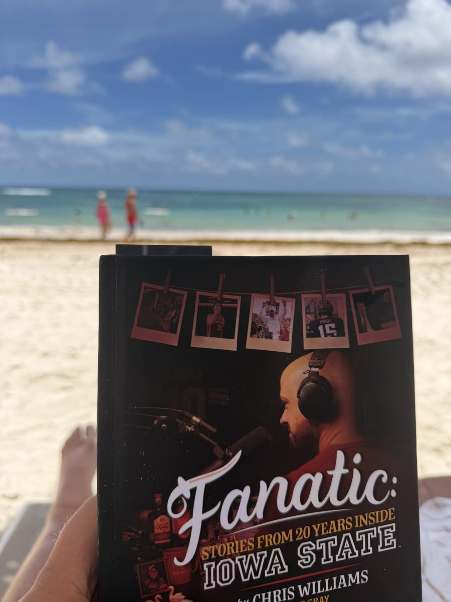 ryanmorgan34's tweet photo. In paradise reliving the last 20 years of Cyclone athletics. @morganuasked4 @cyclonefanatic @ChrisMWilliams https://t.co/7uW4HxqPky