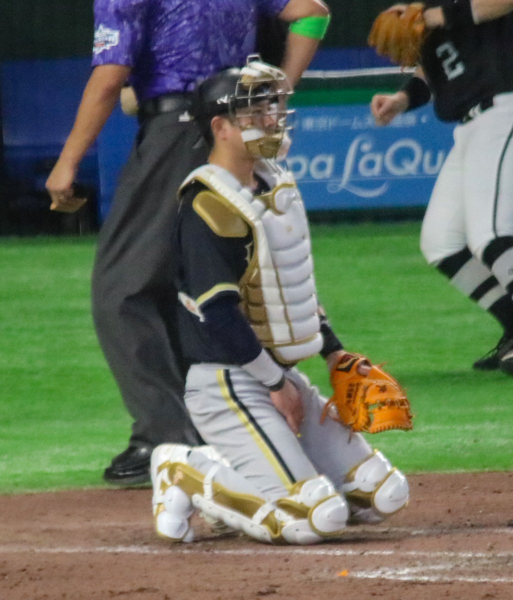 nrcegn's tweet photo. 満を持してオリックス組ー！
捕手若月くん、マウンドマチさんという見覚えのある光景に？ついつい笑みが溢れちゃうかわいいたまる💮（この後はきっちり真面目にやってました💮）
#若月健矢 #マチャド #太田椋 
#Bs2026 #マイナビオールスターゲーム2026 https://t.co/3A9TjowcV9