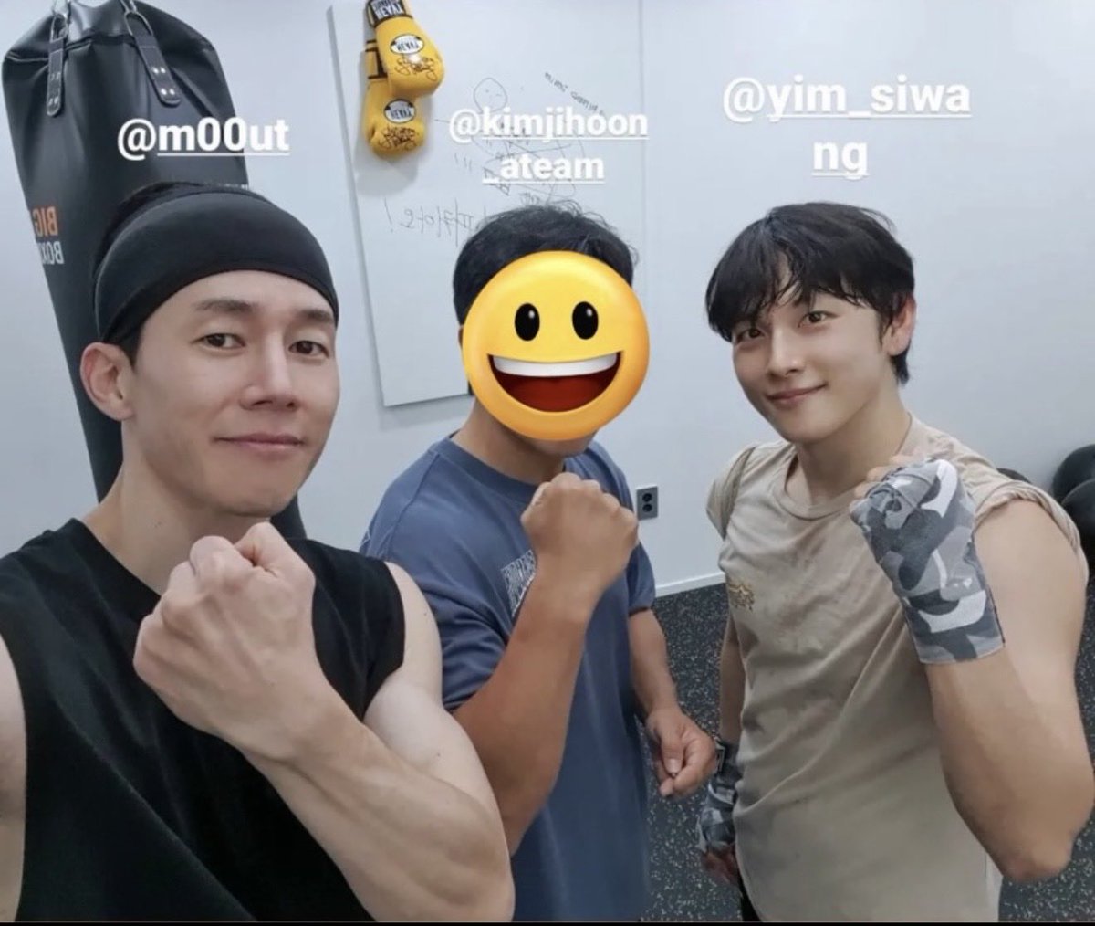 goose_kinchan's tweet photo. 『鉄槌教師』一気見！！
スカッとして面白かった〜
シワンとムヨルさんのツーショット🥊

#なんでもシワン https://t.co/1sXHdVlZdh