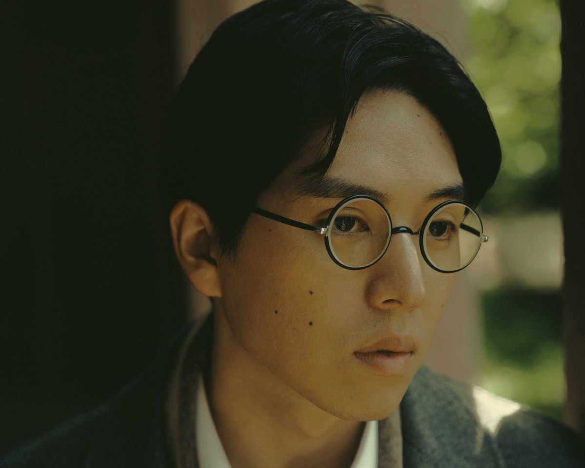 wsk_movie's tweet photo. ◸　　　　　　　　　　　　　◹
　#坂東龍汰 ／ 諸積京一郎役
◺　　　　　　　　　　　　　◿

戦後の物語でありながら、
今を生きる僕たちにも問いを投げかけてくれる映画です。

この作品が持つ熱量や息遣いを受け取っていただけたら嬉しいです。

#わたしの知らない子どもたち
𝟏𝟎月𝟏𝟔日(金) 公開