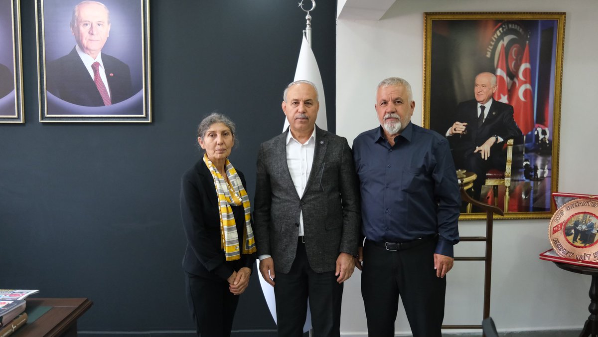 mhp_gaziantep's tweet photo. OZAV (Ozancan Akkuş Vakfı) Kurucu Başkanı Senem AKKUŞ ve Başkan Yardımcısı Mehmet Nuri AKKUŞ, İl Başkanımız Mehmet Sait KILIÇ Bey’e ziyarette bulundular. https://t.co/dmTYmkleng
