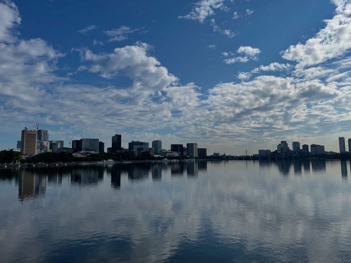 robotakun's tweet photo. 11年ぶりのBostonに。いい景色。 https://t.co/9fUOzpKO59