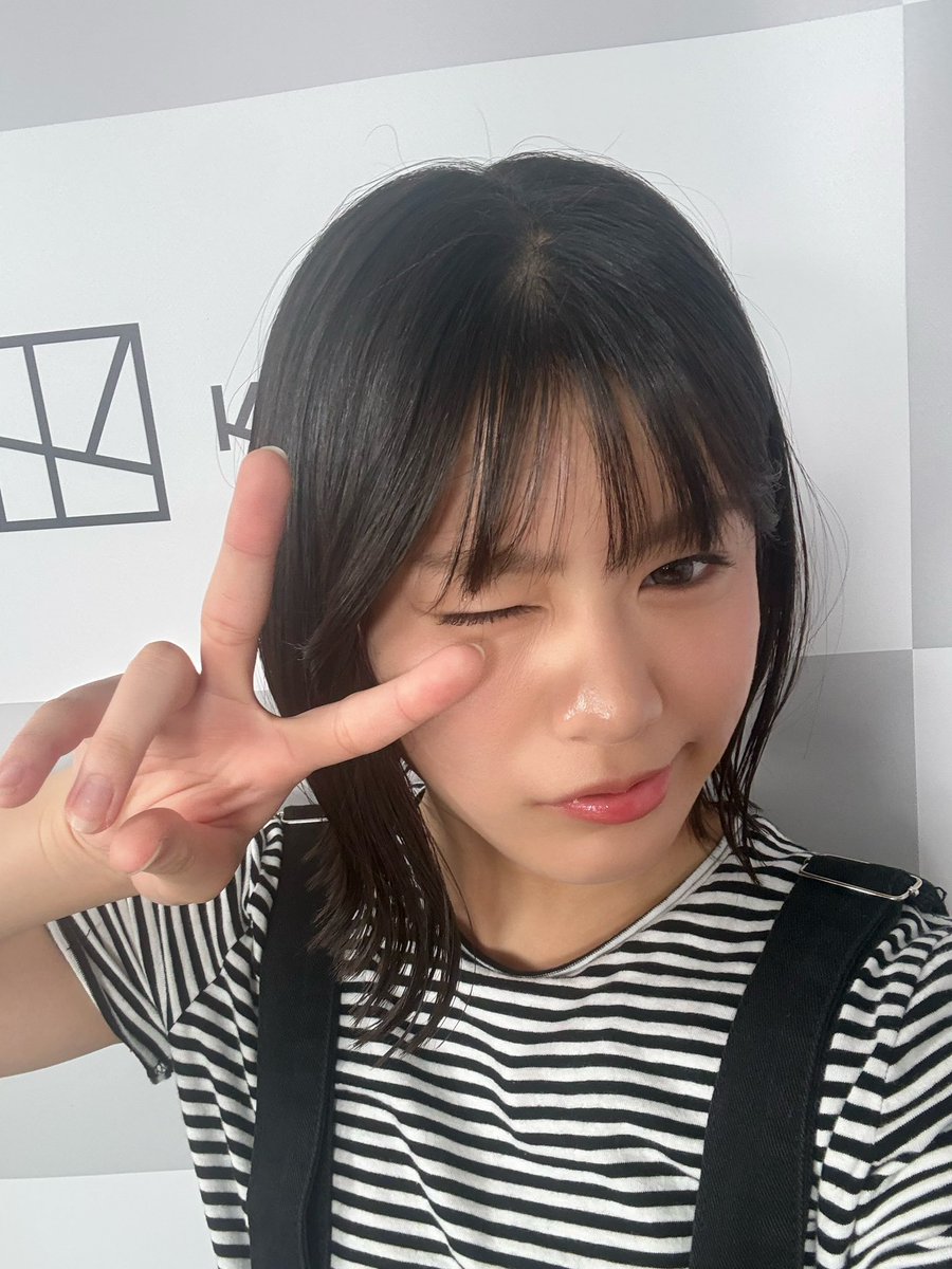 mimixx_0610's tweet photo. 【📢ご報告💖】
この度、みなさまの応援のおかげでミスマガジン2027『ベスト10』になりました！👏🏻✨️
発表の配信でもお話した通り、みんなへの感謝の気持ちでいっぱいです🥹💕
今日まで発表を心待ちにしてくださったみなさま、本当にありがとうございます🙇🏻‍♀️
 #ミスマガジン2027  #シン忍者クライシス https://t.co/wUyzoM8Xqv