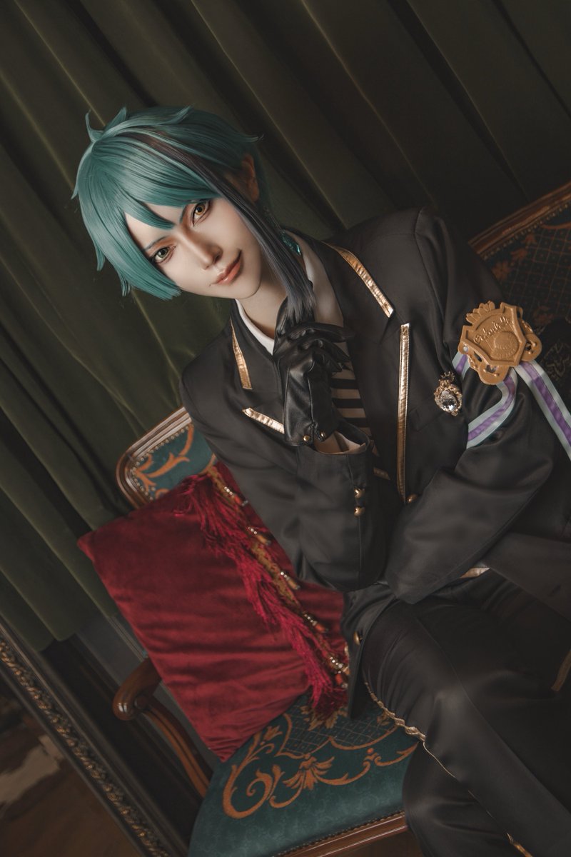 YUSHiRA_0's tweet photo. cosplay twst 🐬

#ツイステ2年生併せ0629
📷 @gecogekomipyoko https://t.co/gYQ1kNFCg4