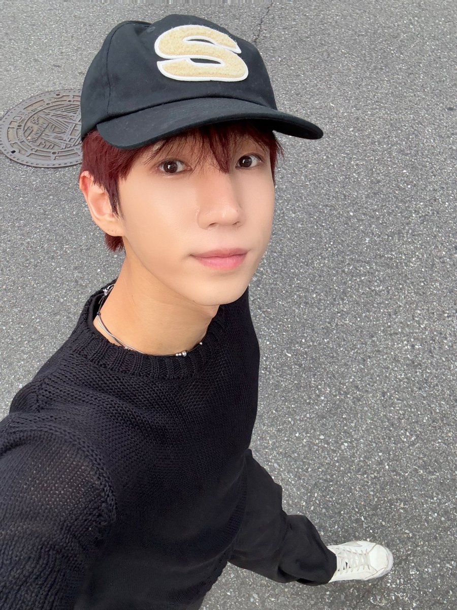 _sungkook's tweet photo. 🚶‍♂️‍➡️🏃‍♂️‍➡️ https://t.co/wzkSS9kkHB