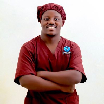 AKasingye's tweet photo. At a very young age, this doctor has done what a whole rotary club can do by applying for a grant or ministry of health by getting a budgetary allocation. Thank you Dr.@NewtonAllan6 for organizing a medical camp in Rukungiri & mobilizing folks to get free medical care. Imana iguhe imigisha.