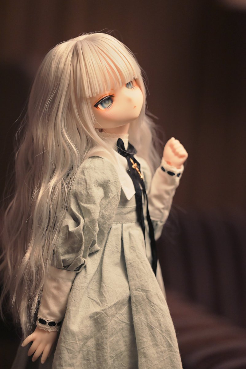 curran_PKL's tweet photo. ホテルのライトの下で https://t.co/zKeLOvaXON